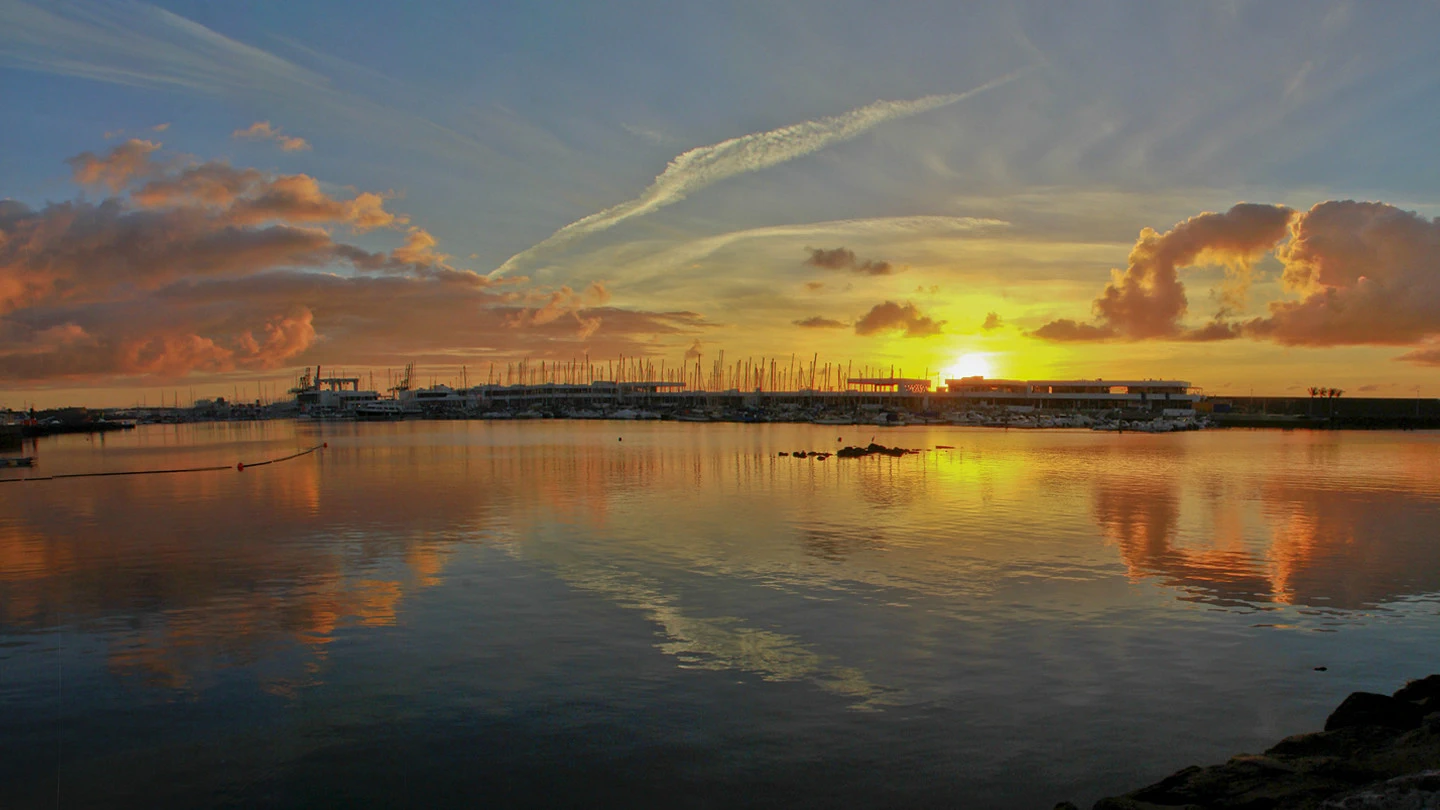 la marina amanecer presentacion